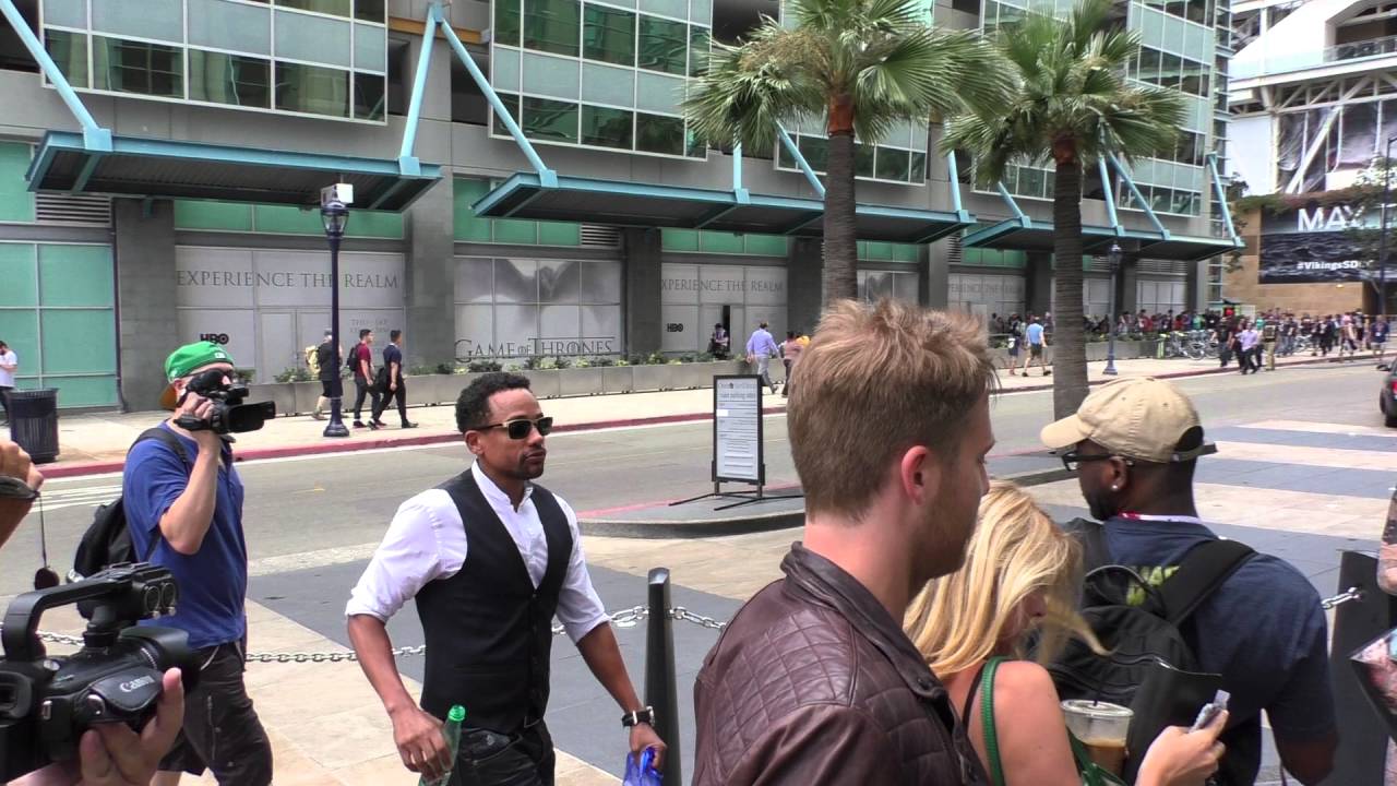 Jake McDorman and Hill Harper talking about Comic Con at Comic Con