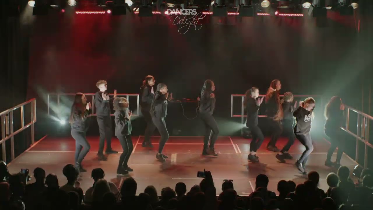Dancers Delight U18   The Ash Company