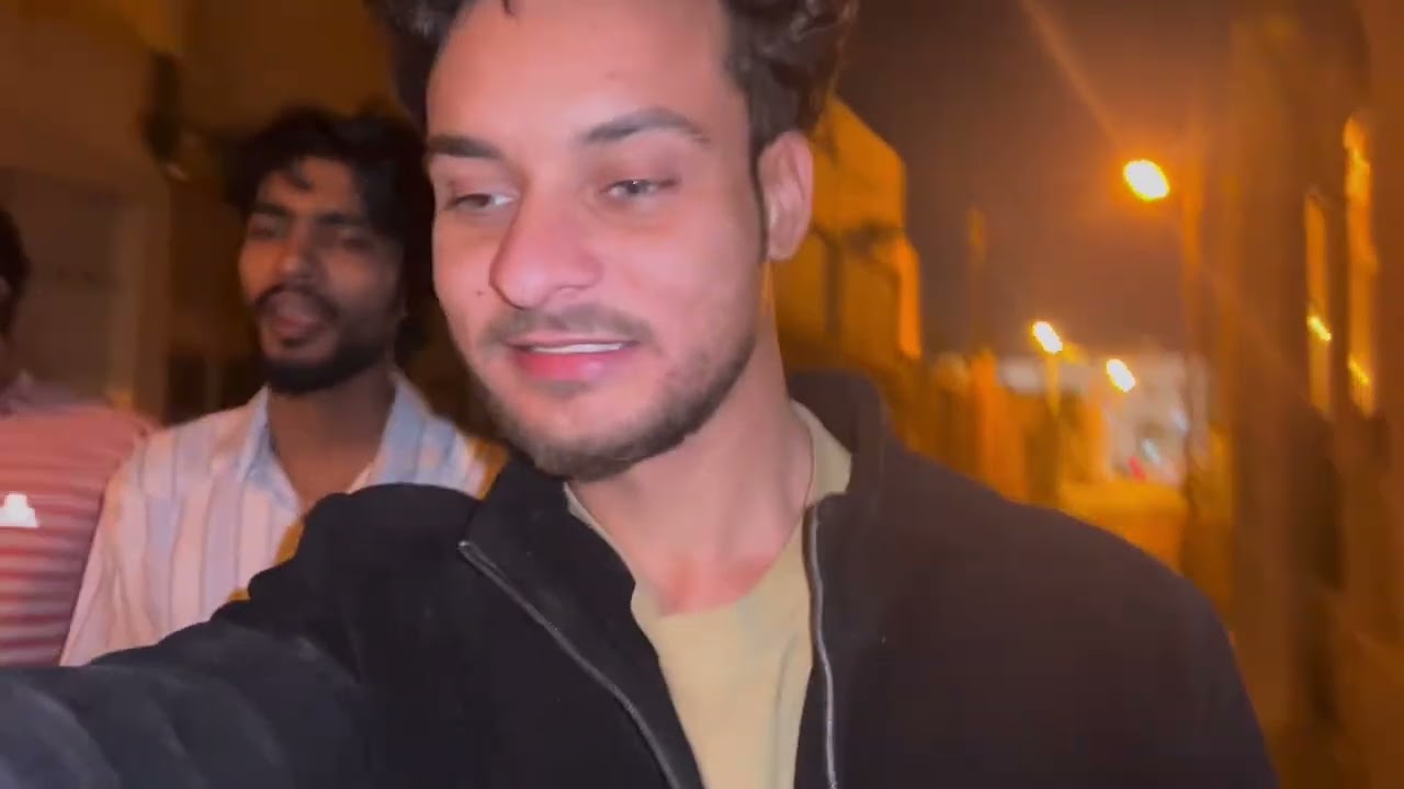 आलम के दर्द घुटने में पथरी का 😆