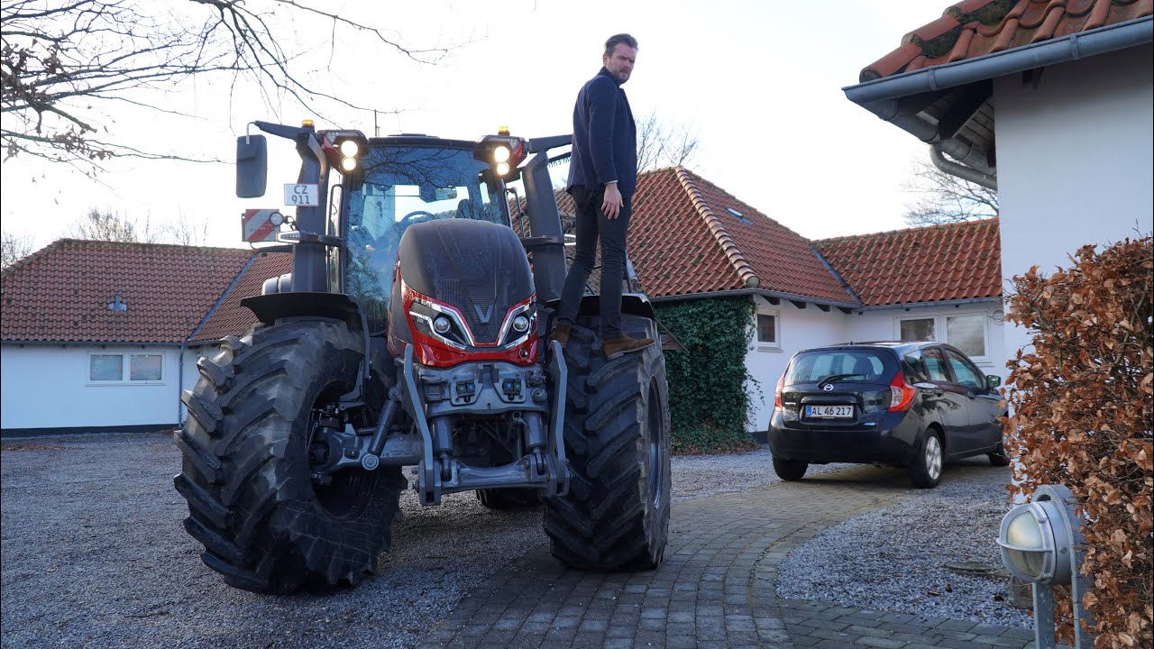 LEVER EN UGE MED EN TRAKTOR!