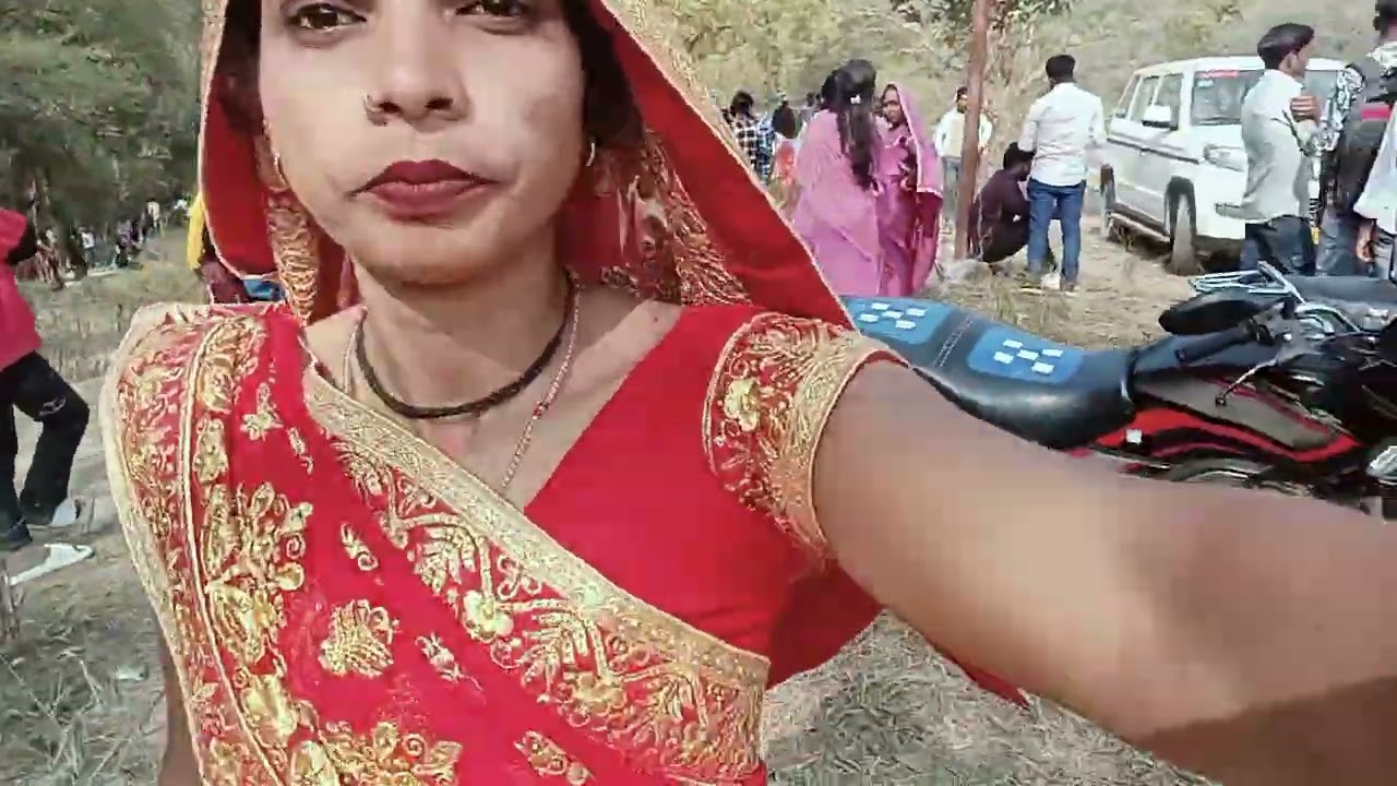 हर हर महादेव राधे राधे जय श्री कृष्णा देखो दोस्तों हमारा वीडियो अच्छा लगता है कि मैं शेयर जरूर करना