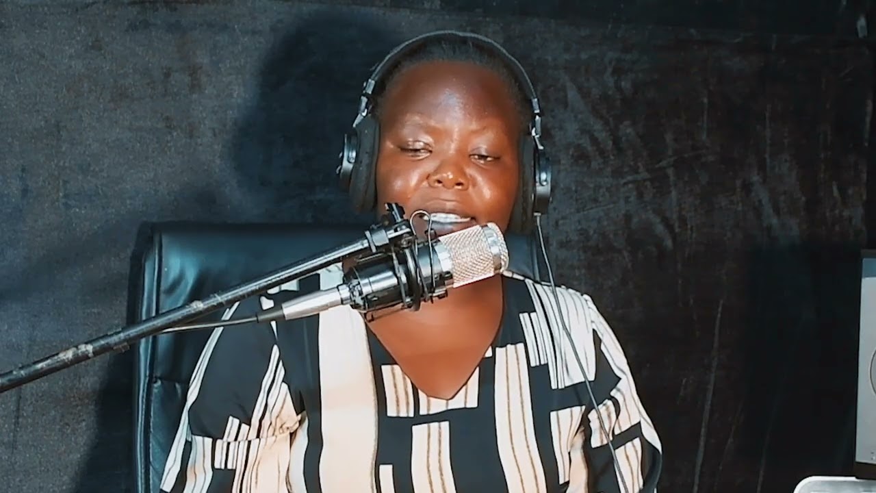 ESTHER NASAMBU LIVE WORSHIP SESSION 3