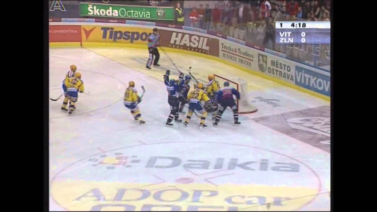 Play off Tipsport extraligy 2004/2005 - semifinále: HC Hamé Zlín vs. HC Vítkovice Steel