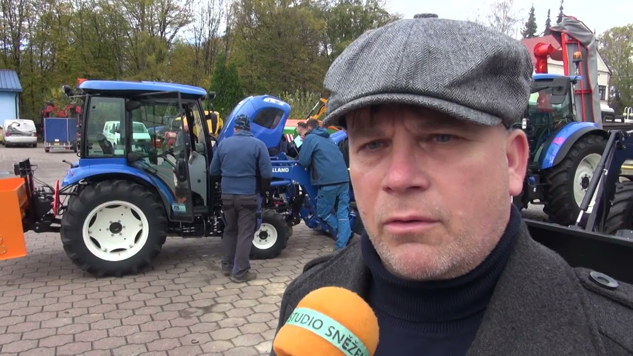 Sedlnice - Nový traktor na údržbu obce 6.11.2023