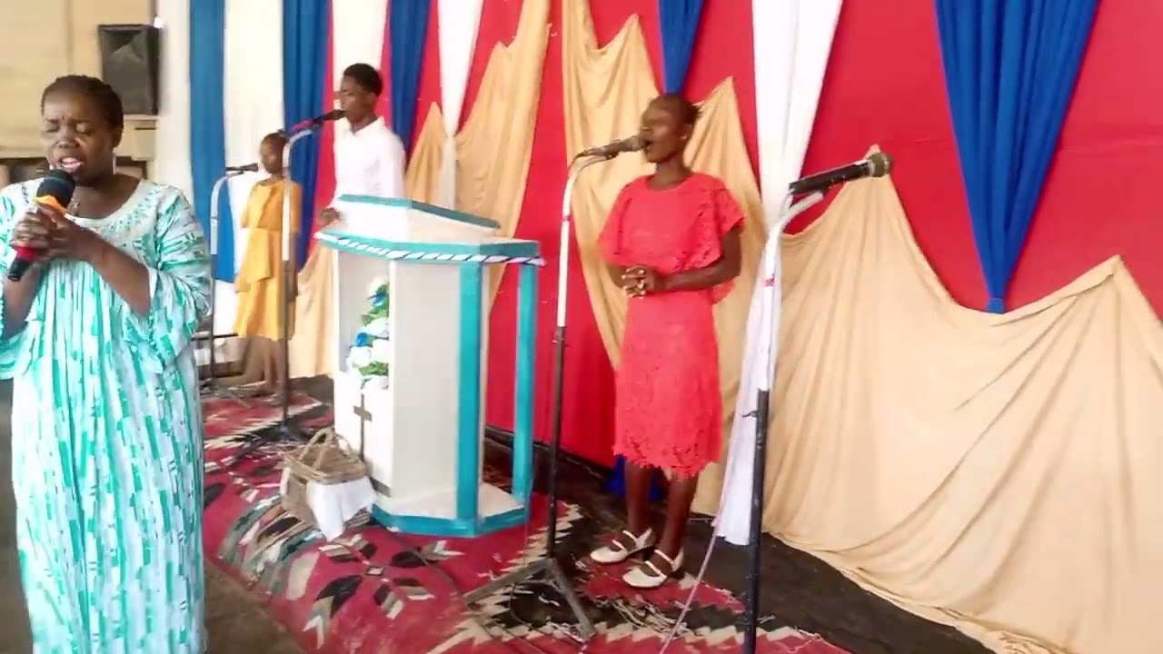 JFFM praise and worship by sister patience 