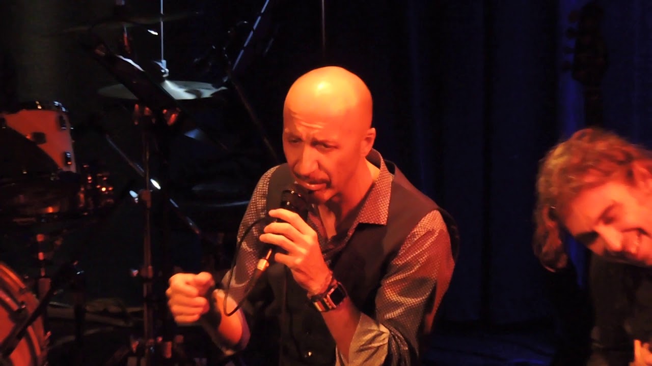 LUCA JURMAN - FLY ME TO THE MOON - 15.12.2017 - BLUE NOTE MILANO