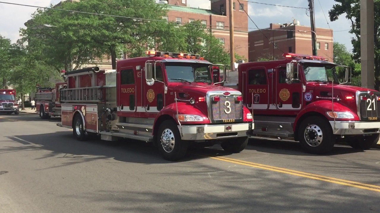 Apartment Fire at 16th and Adams Streets in Toledo (6-13-17)