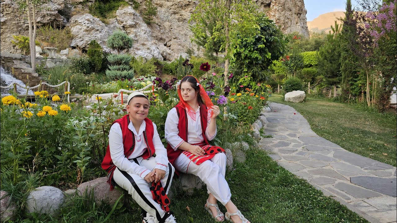 Hamdi Torba - Gjithë ditën nusja punon (Official Video)