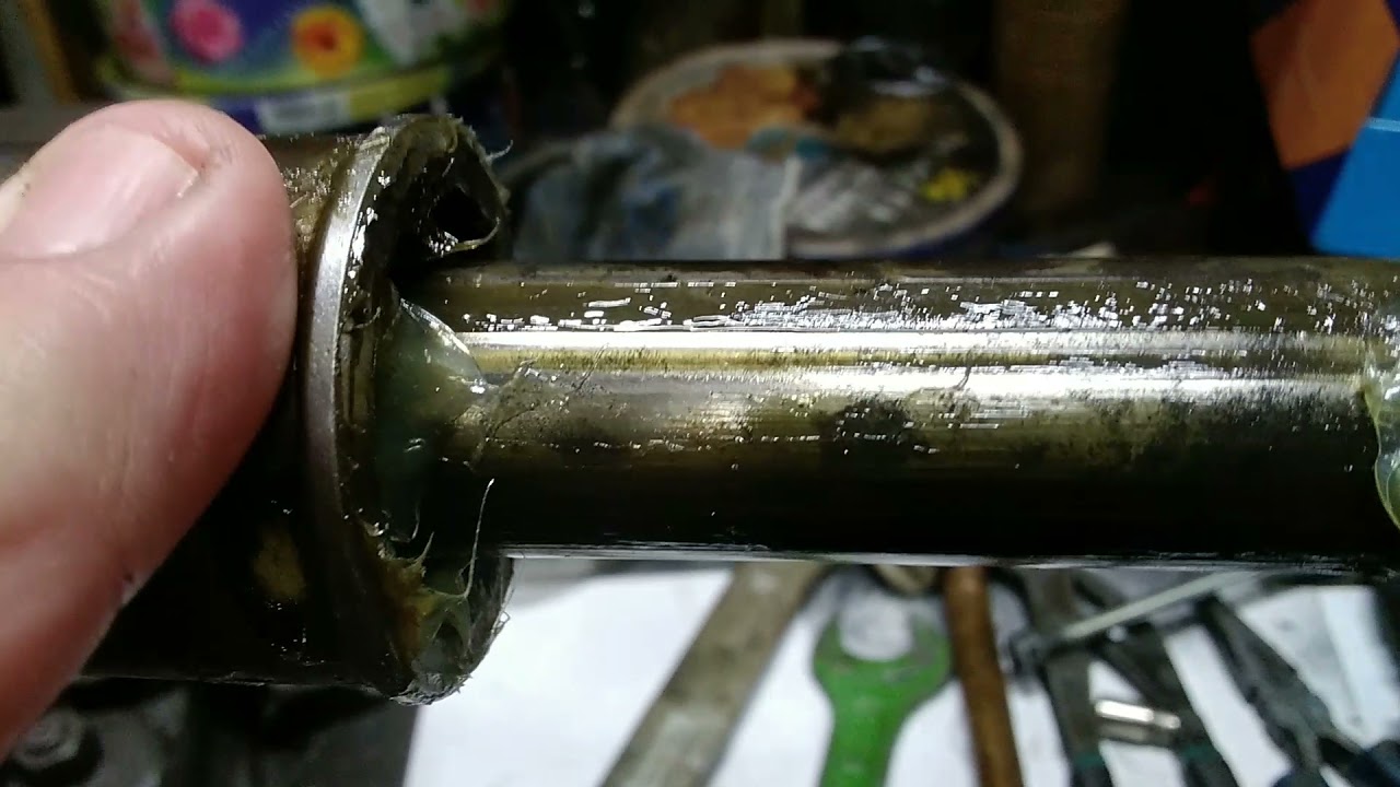 Early SPICA/Burman steering rack, 1975 Alfa Romeo Alfetta, рулевой механизм старого образца