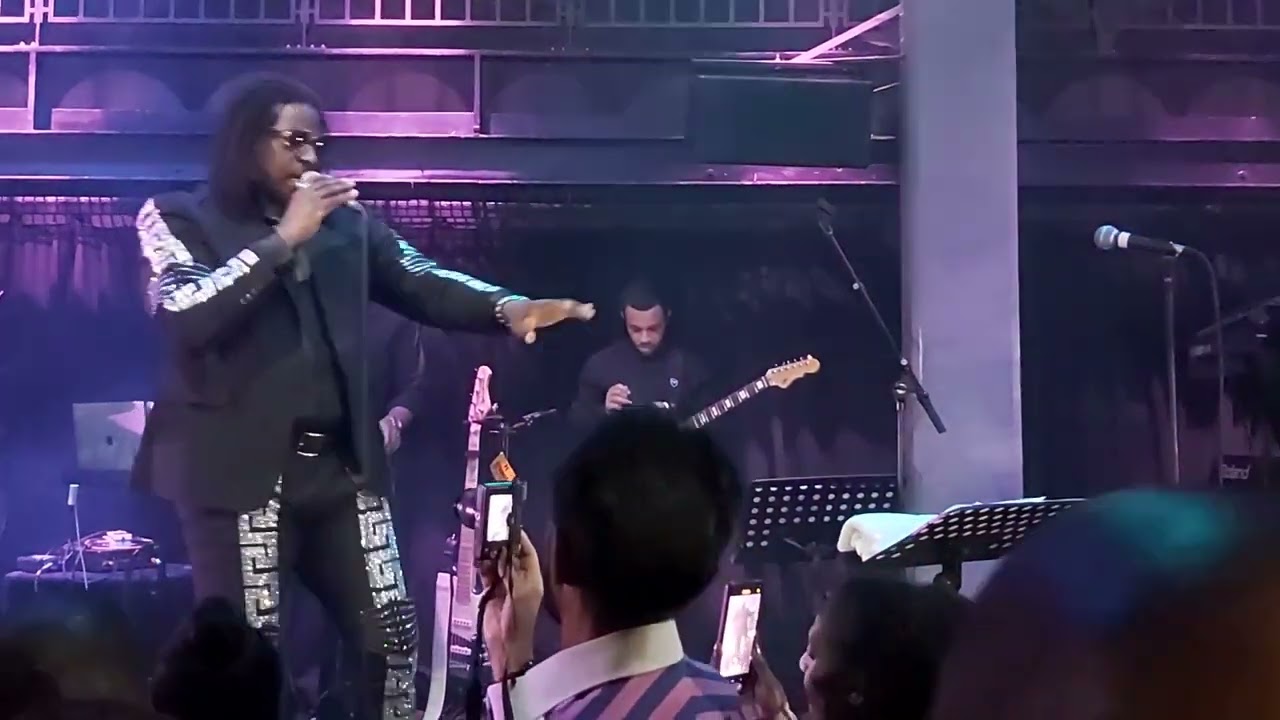 CarMichael Musiclover - Count the Stars - Live: The Jazz Cafè - 11. 9. 2022