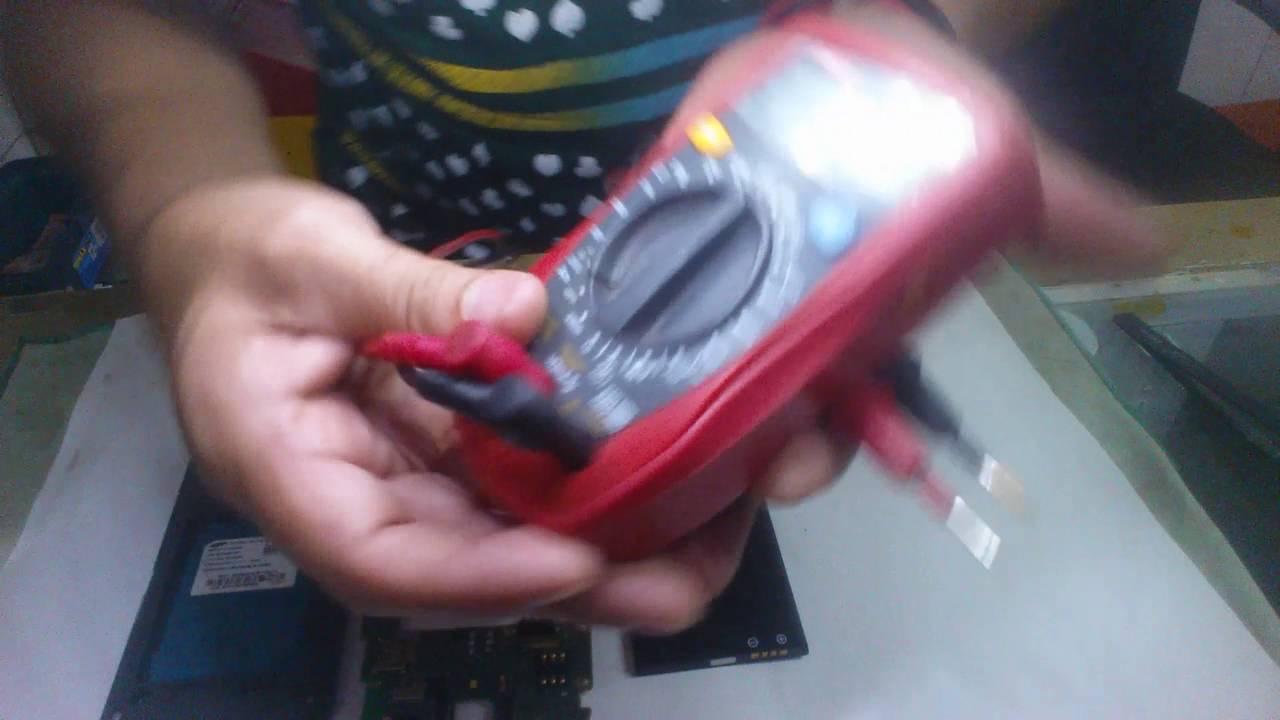 CELULAR EN CORTO (QUE HAGO?)