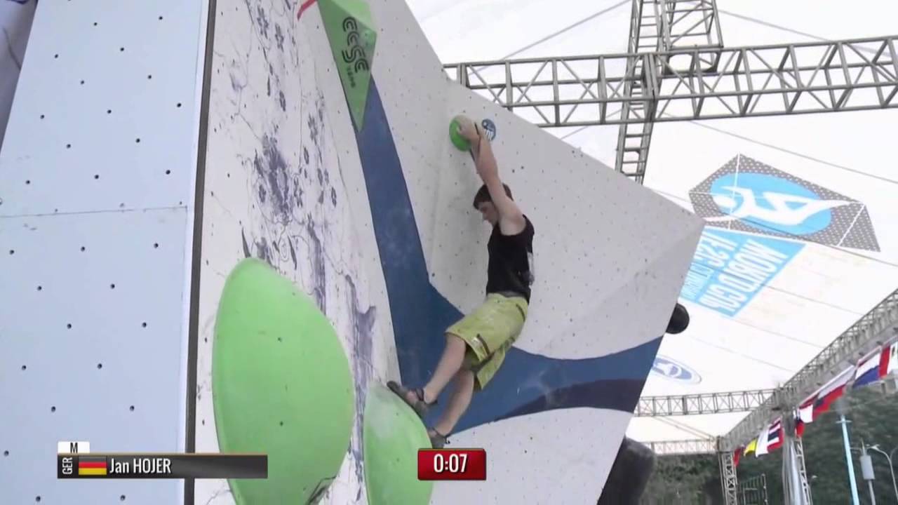 Andrzej Mecherzyński-Wiktor live from Chongqing 2015