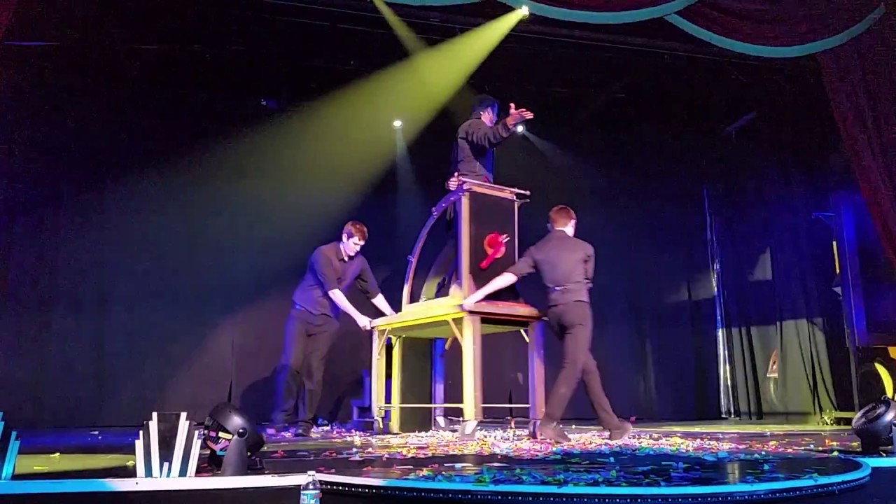 Nick and Amanda Norton - Theatre of Illusions