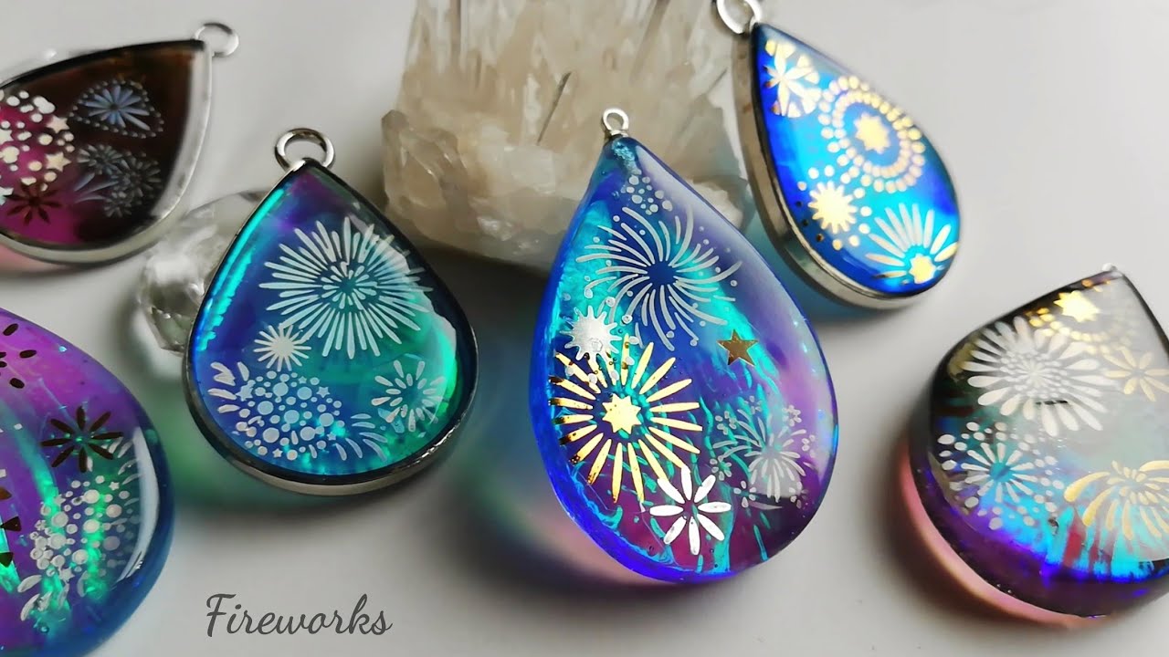 レジン🎇夏!!100均フィルム＆シールで“煌めく花火ペンダント”の作り方✨アクセサリー💎resin/sparkle fireworks/pendant/with film ＆ sticker🎇