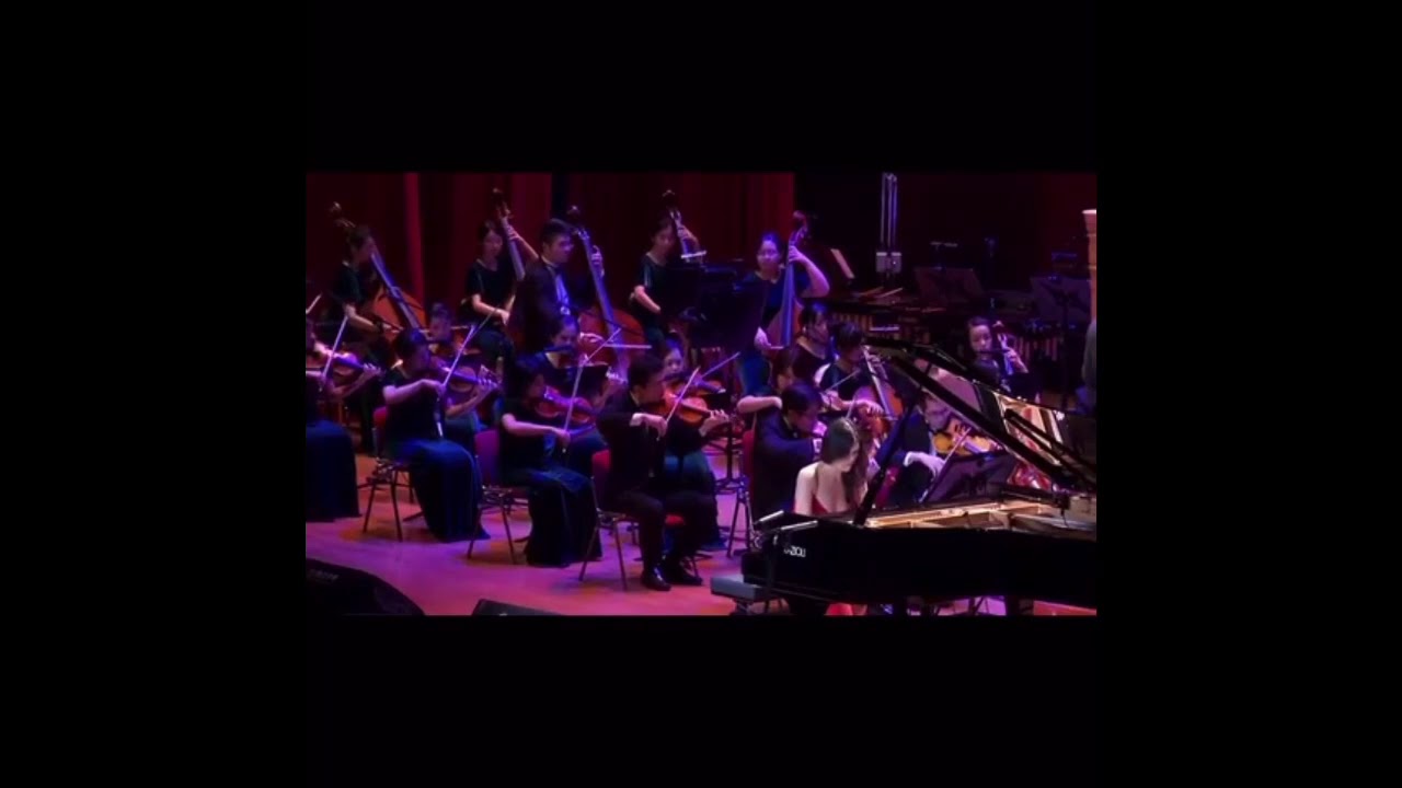 Beethoven Piano Concerto No.5 in E flat major Op.73 - Pianist Weiyin Chen