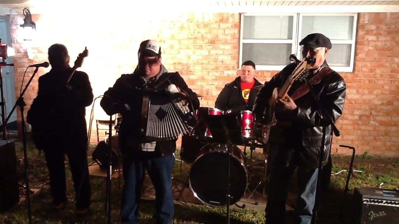 Los Atalayas y Sergio Mata - Jubiloso estruendo