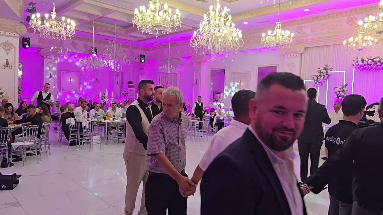 Dasmat e bukura Shqiptare 