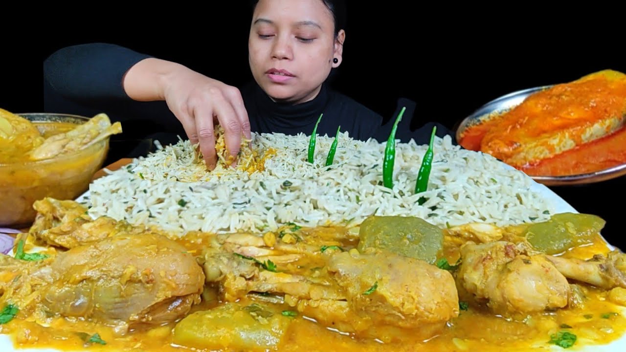 ASMR EATING HYDERABADI BAGARA RICE WITH CHICKEN DALCHA & SPICY FISH CURRY | MUKBANG