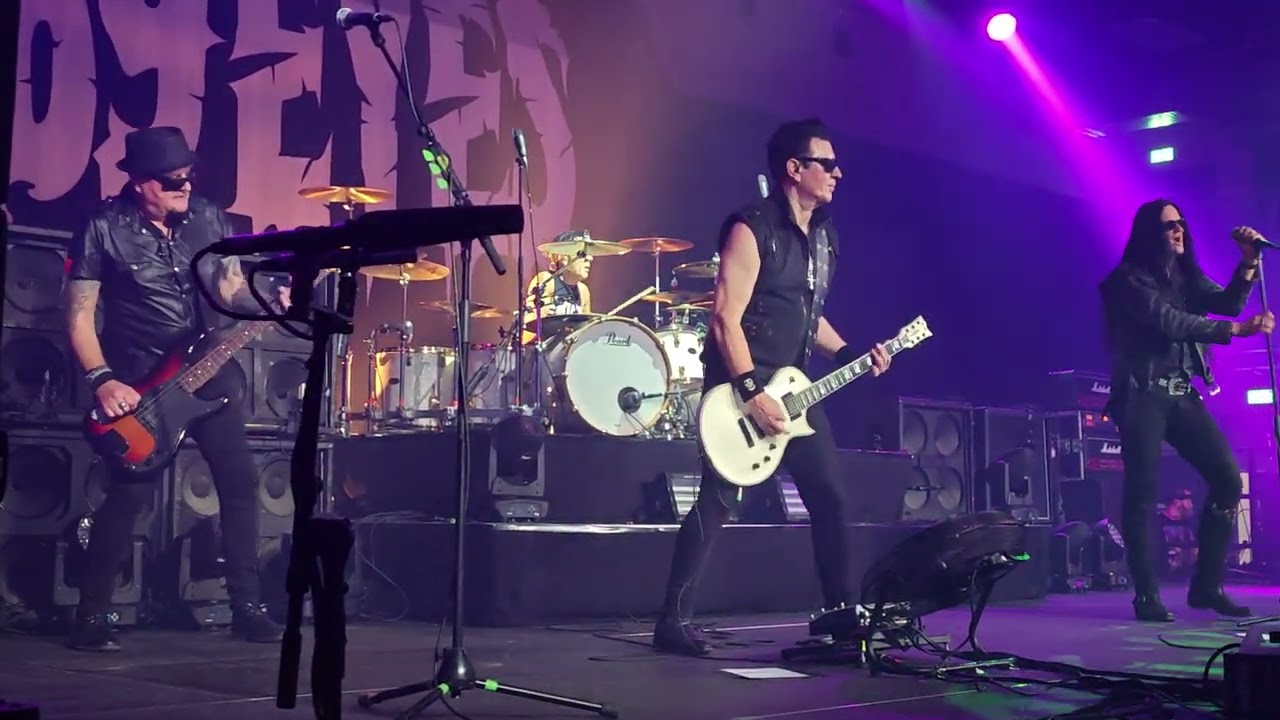The 69 Eyes - Perfect Skin @ Hamburg, Georg-Elser-Halle 