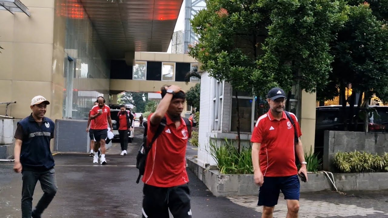 🔥PEMAIN PSM MAKASSAR KE STADION GBLA OFFICIAL TRAINING | H-1 JELANG LAWAN PERSIB