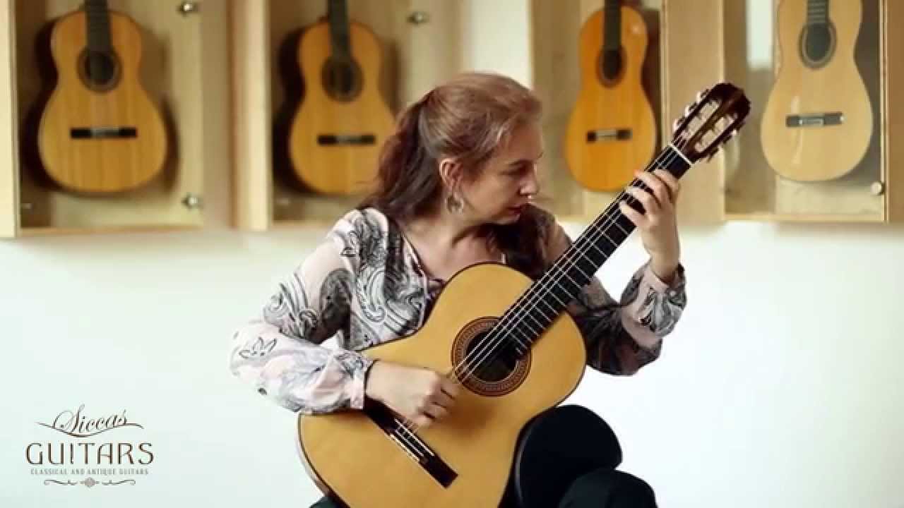 Nora Buschmann plays Fantasia in D minor by David Kellner on a 1997 José Romanillos