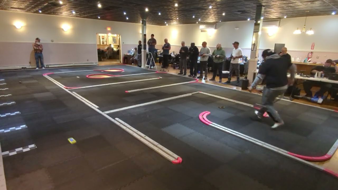 Mini Z Racing @ Brooklyn Hobbies / 20260215 / 2500  B-Main