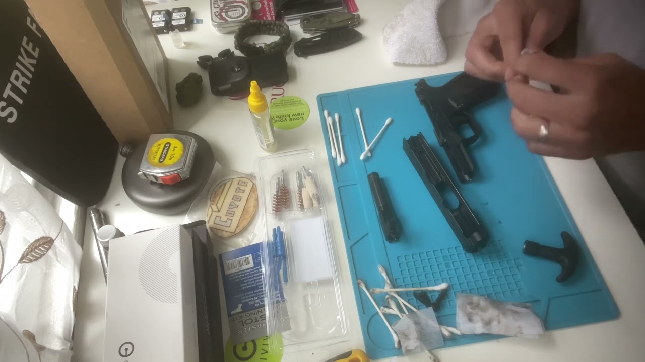 Cleaning my Bersa BP9CC For the first time￼￼