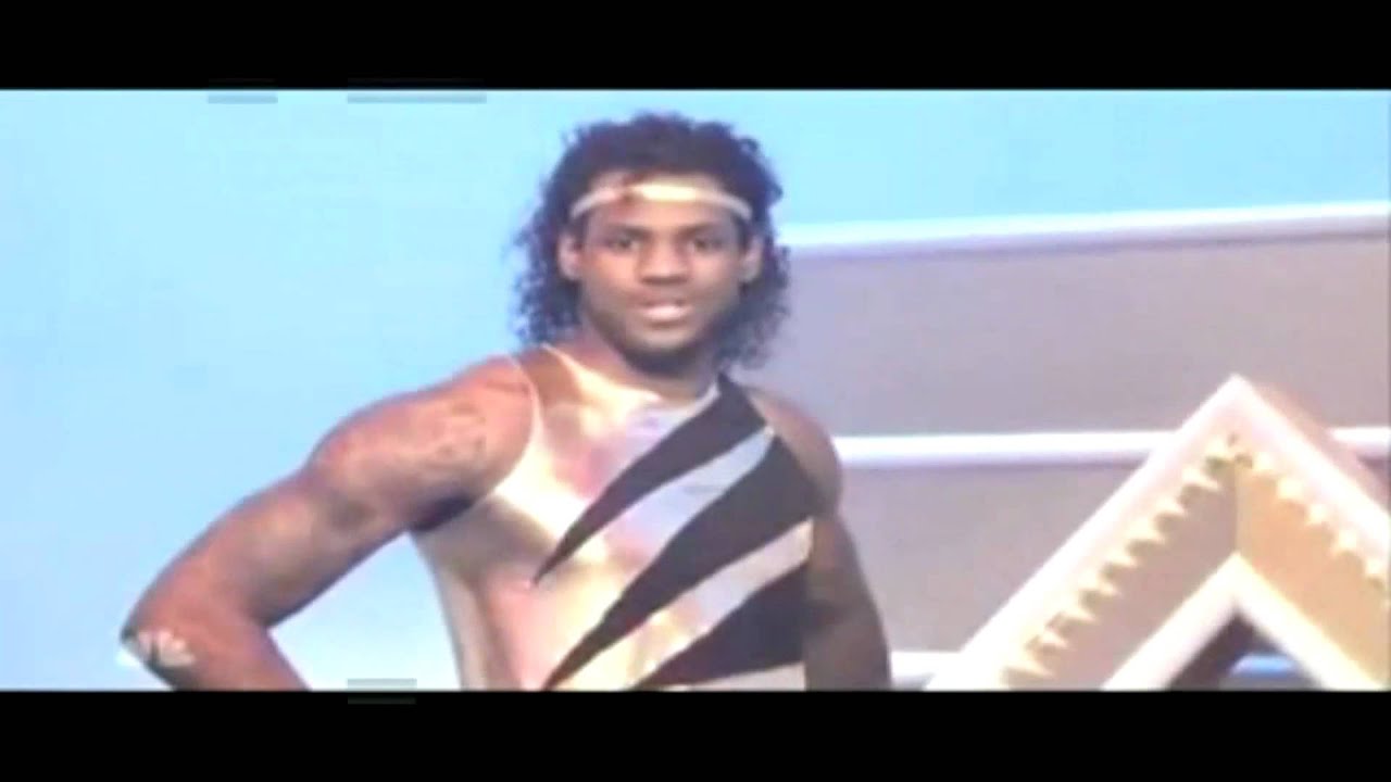 LeBron the DANCING QUEEN