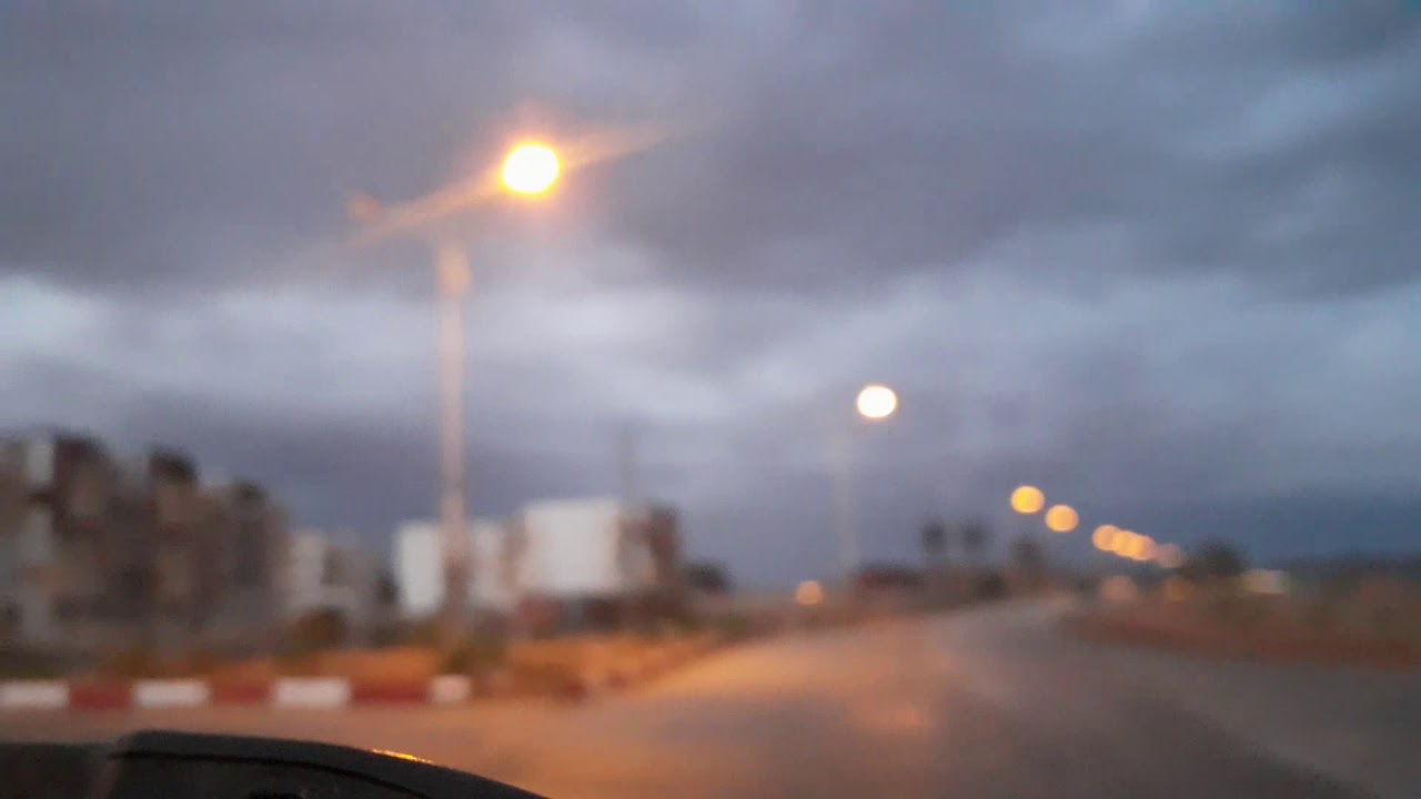 جولة ليلية في ضواحي مدينة الأغواط(طريق الخنڨ)❤❤2020_03_28