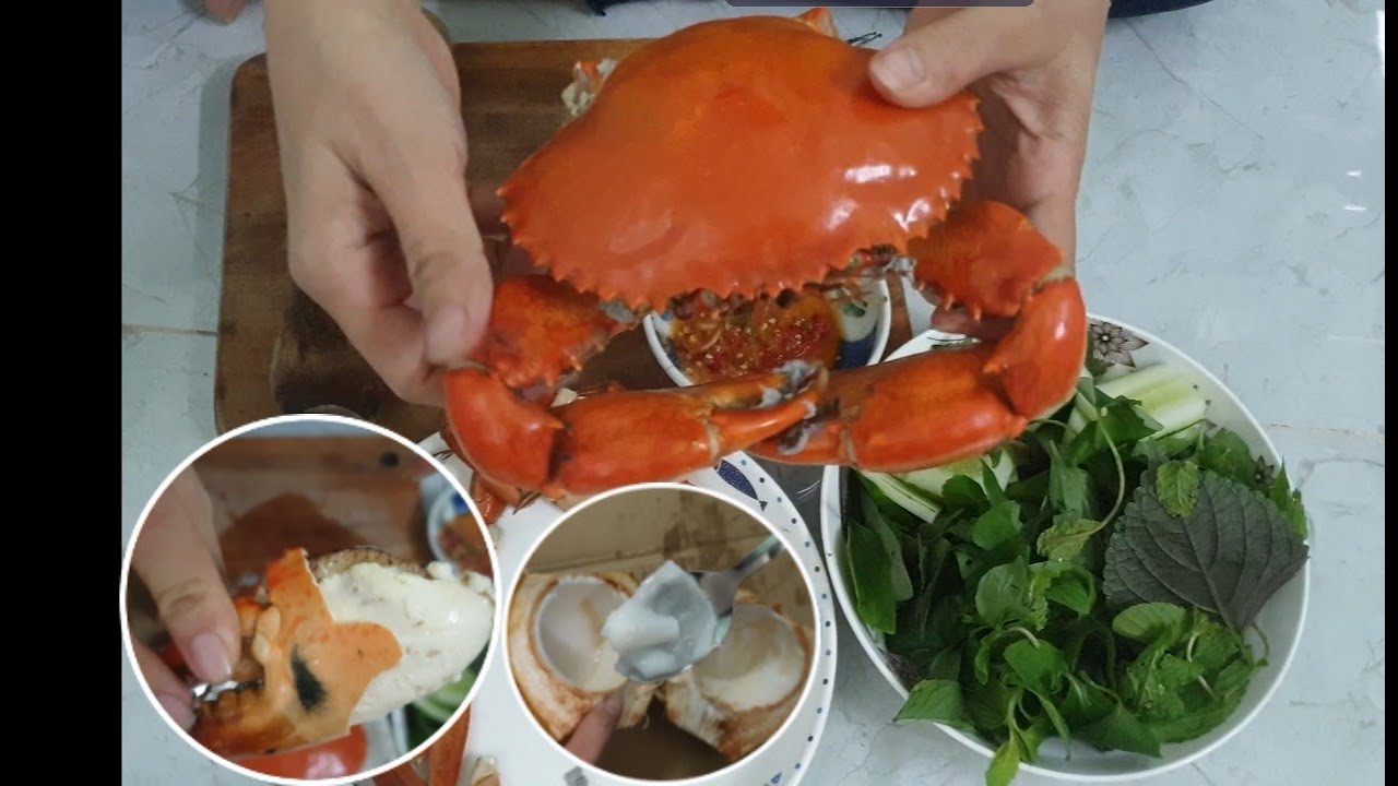 Cua Luộc Nước Dừa Chấm Muối Ớt Siêu Cay Ngon Hết Sẩy Con Bà Bảy | Út Duyên Vlog