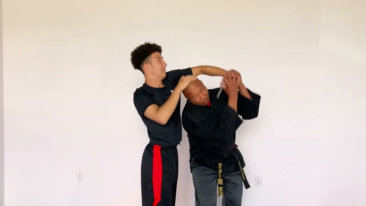 Deadly Knife attack Defense | Held Hostage With A Knife | #martialarts  #karate #capoeira #viral