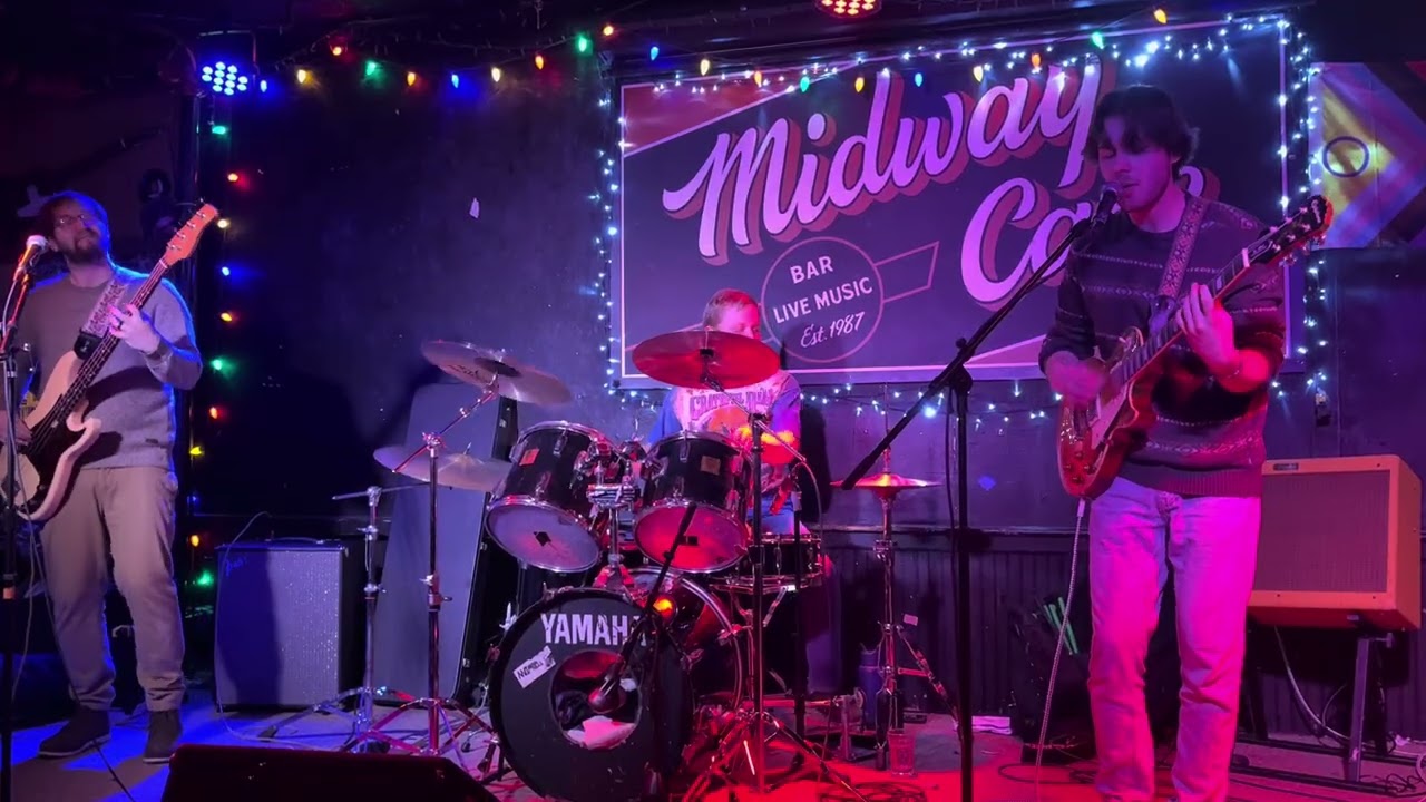 Moonlight Saints - In The Rain {Live from The Midway - 1/30/26}