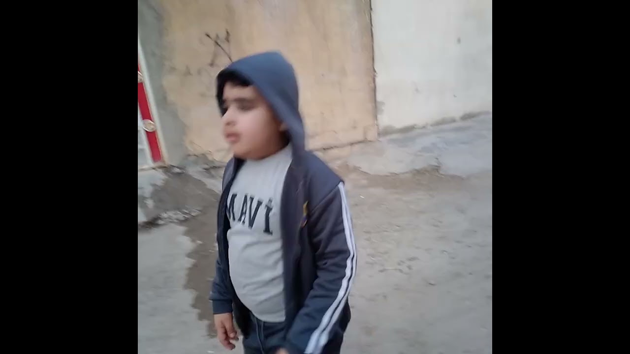 الطيره مالت صديقي واكعه بيت الناس وصارت مصيبه 