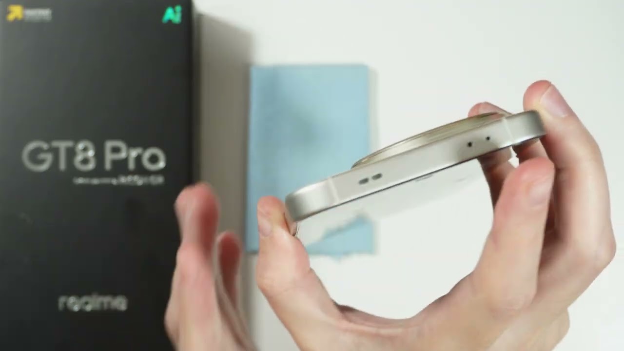 Realme GT 8 Pro: Что это за отверстия на верхней части устройства?