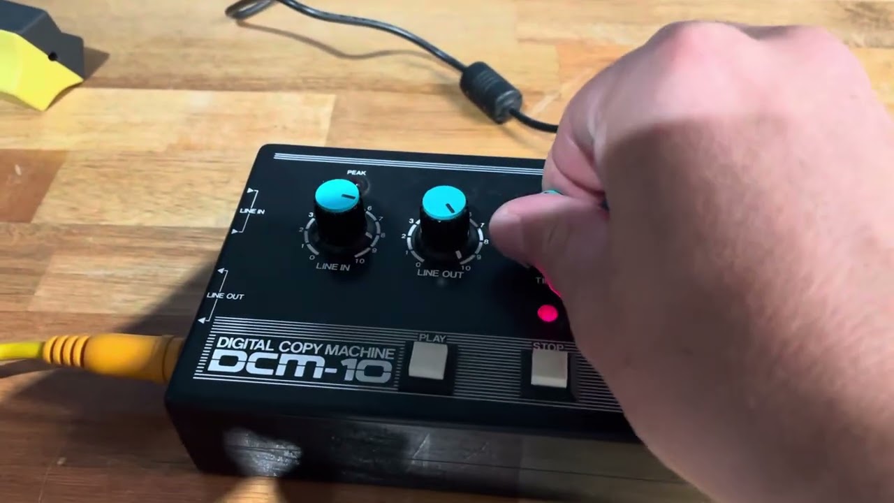 Aria DCM-10