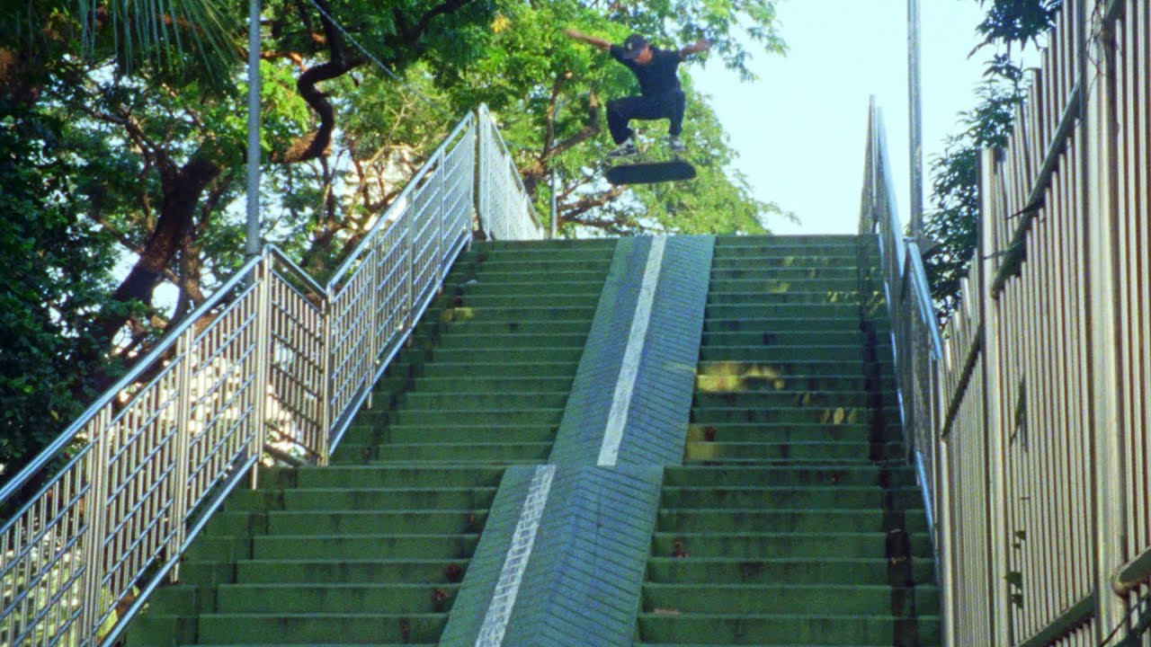 Ground Glass: Ronnie Kessner