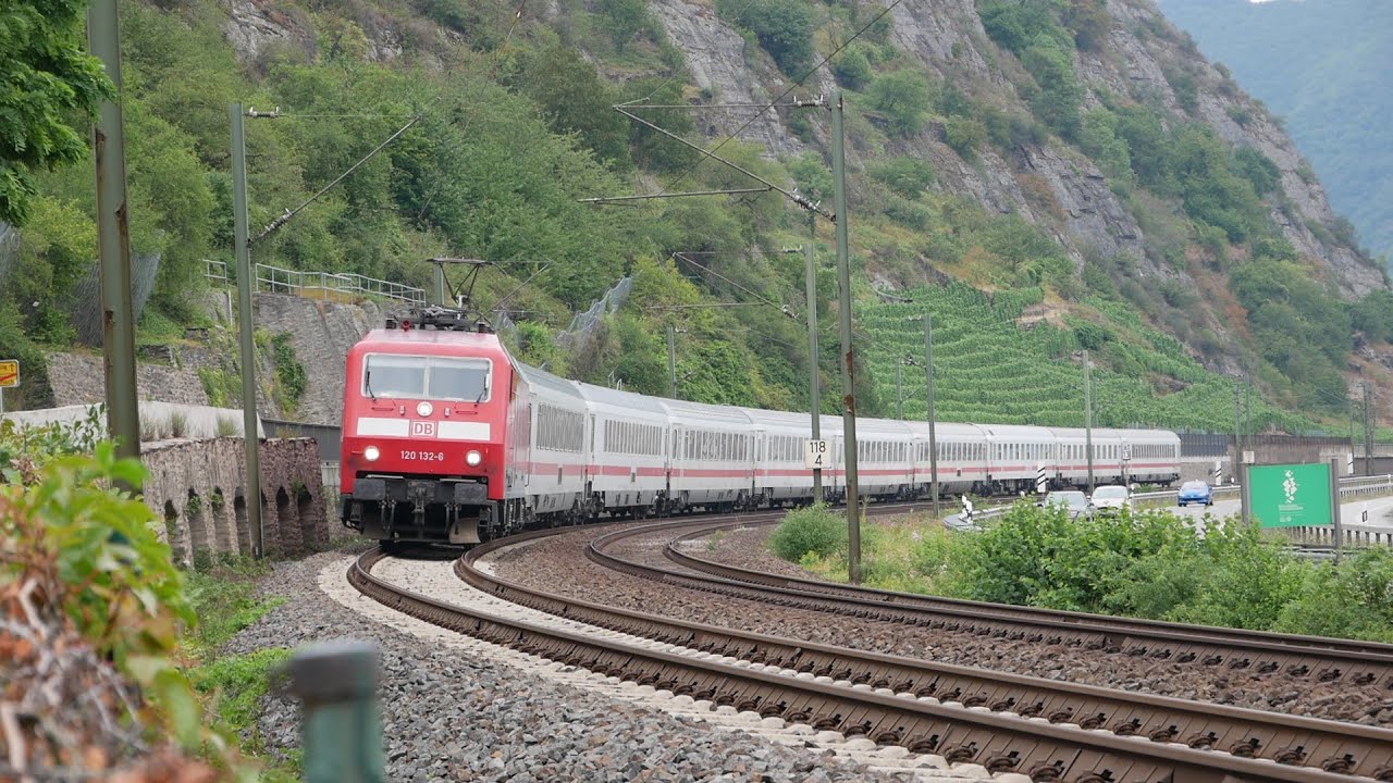 Züge im Mittelrheintal Mit Br 120 111 110 143 186 182 189 193 460 401 1116 185 429