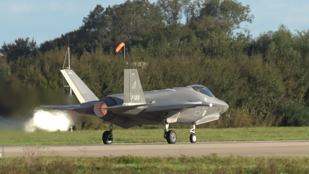 5x RNLAF F-35 Full Afterburner Take off Steep Climb ''Leeuwarden Airbase''