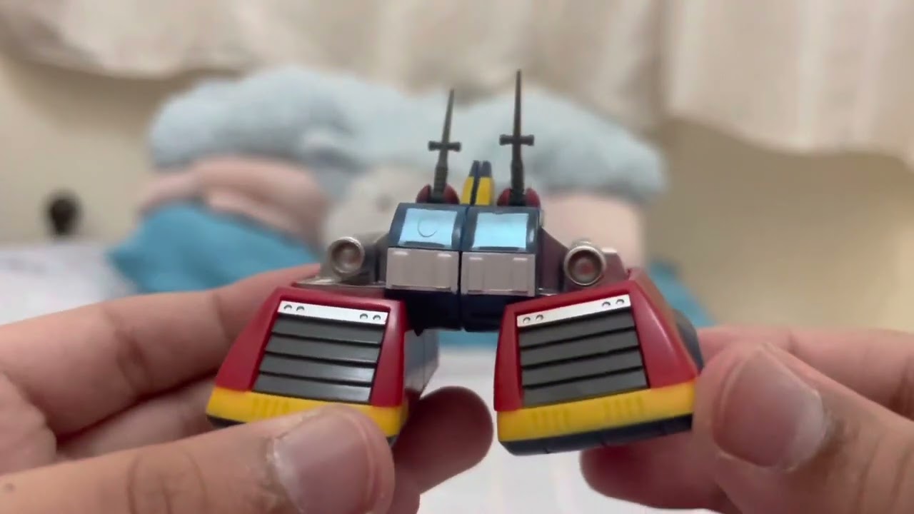 Unboxing VOLTES 5 mini action series 2