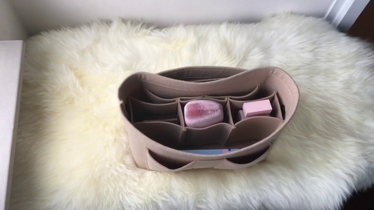 My new felt bag organizer for my Louis Vuitton Neverfull MM