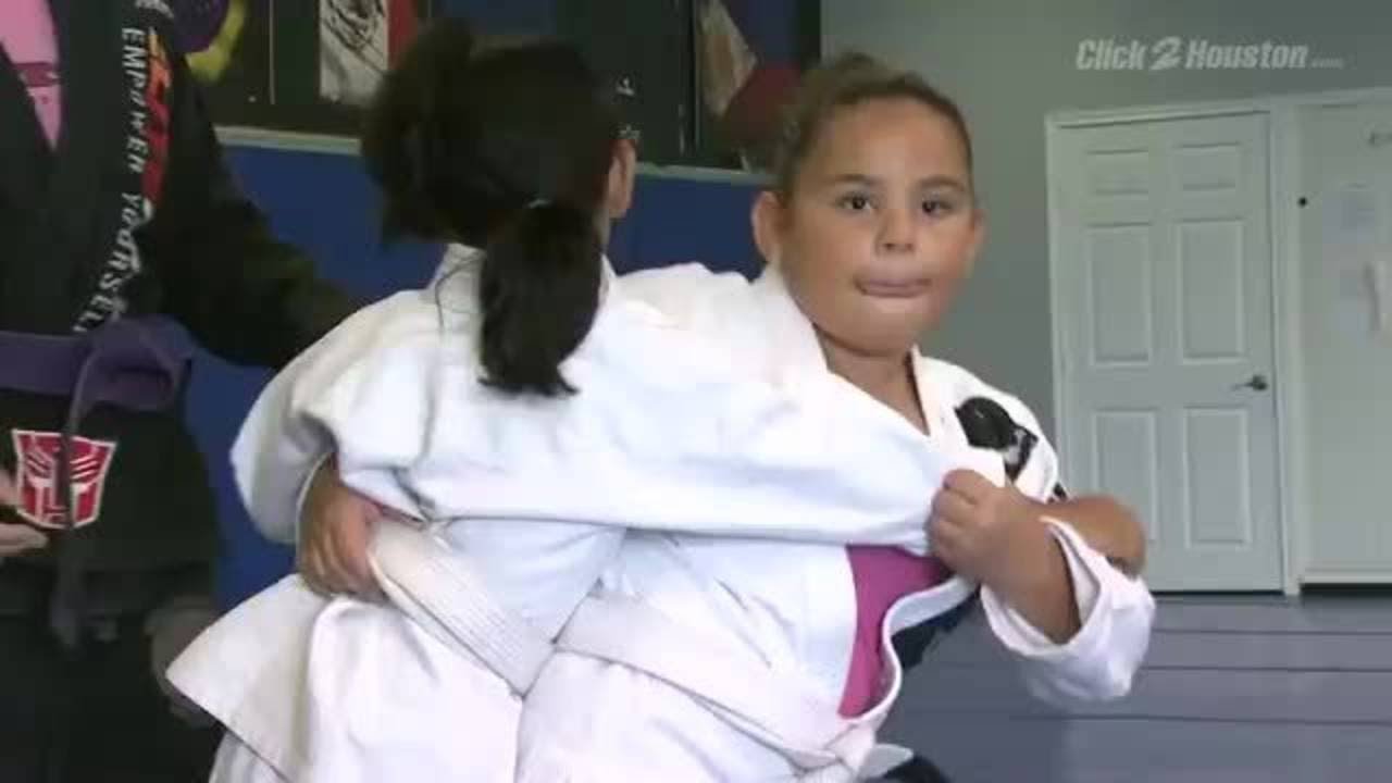 Self defense class for kids