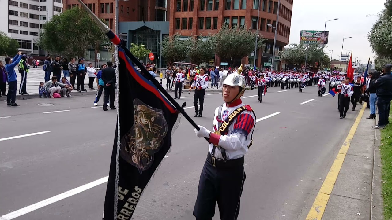 Banda de Guerra Juan Montalvo 2018 (02) Av. Amazonas