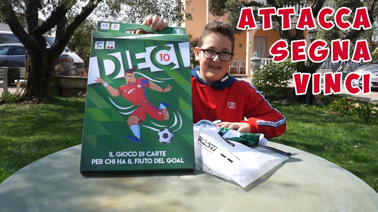 DIECI il gioco di carte sul calcio dove solo un vero campione potrà vincere! Spiegazione gioco