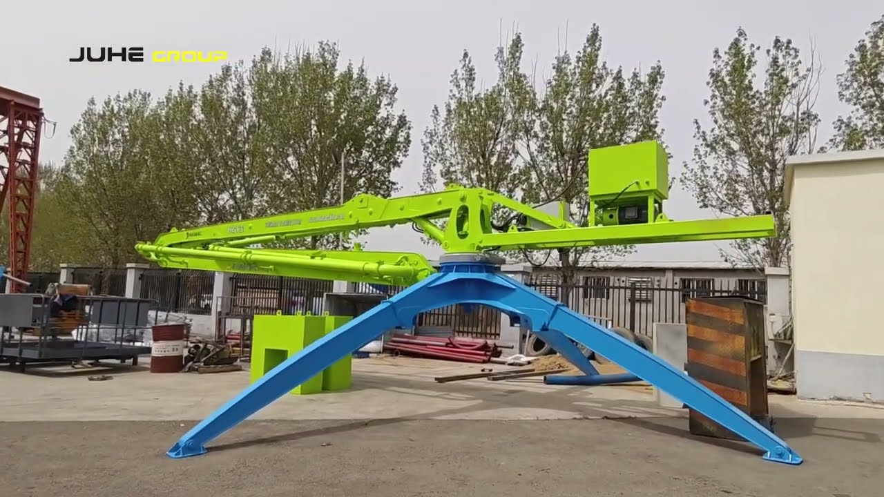 Mobile concrete placing boom