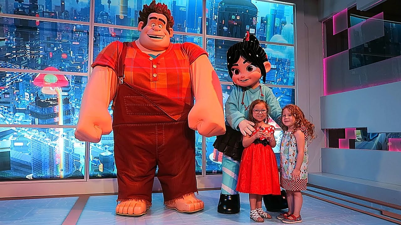 Wreck It Ralph Meet and Greet Disney World!