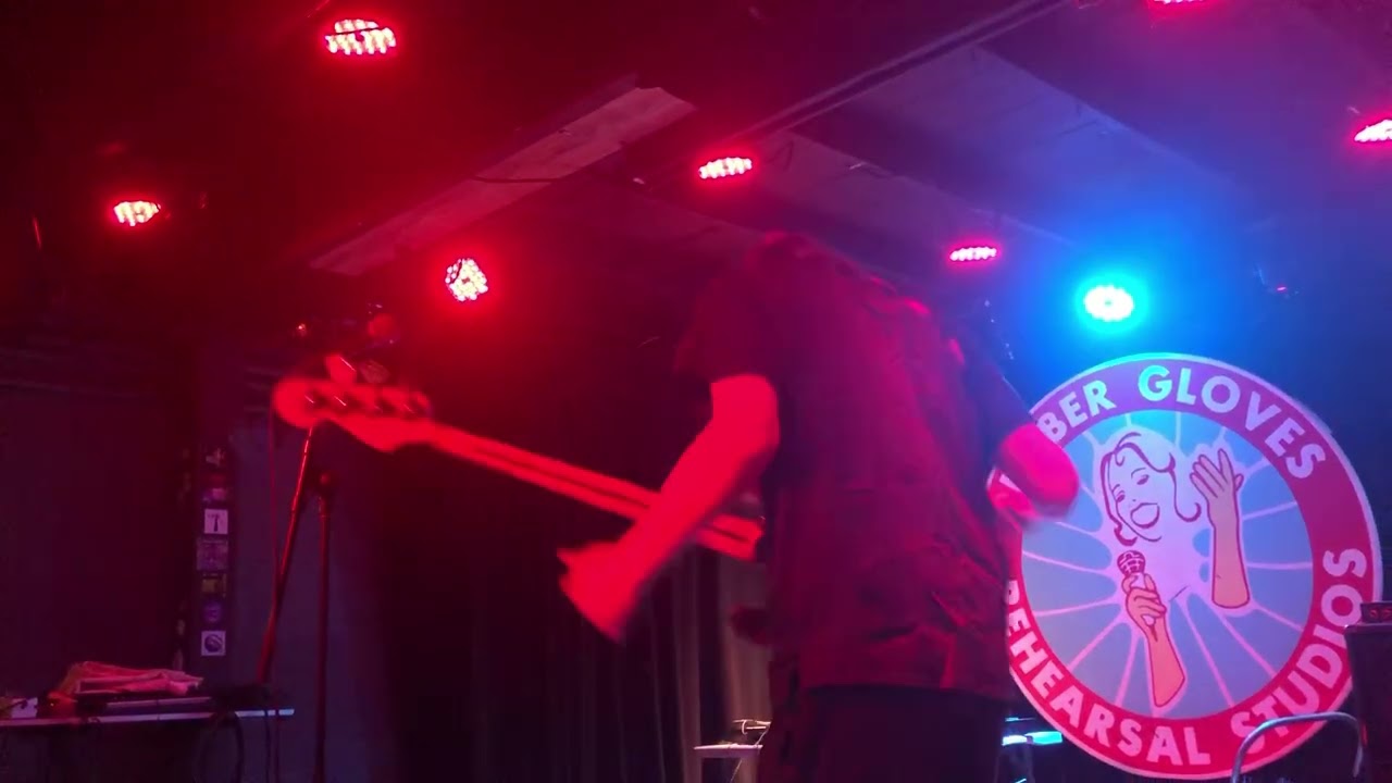 R. WET (9/11/25) at rubber gloves 