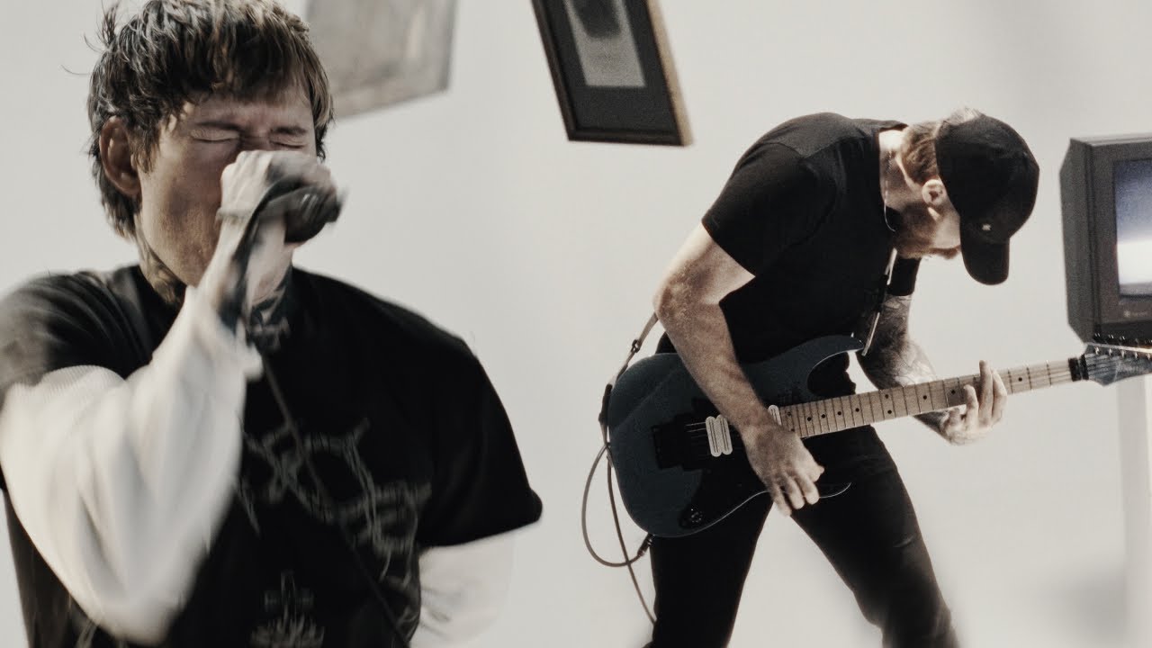 nothing,nowhere. & Clayton King - We&rsquo;re Gonna Need A Bigger Boat!