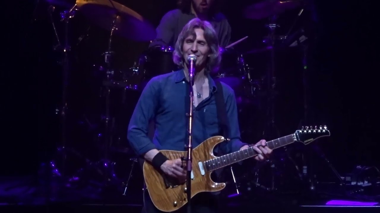 Dire Straits Experience - Sultans of swing (live in Tivoli Vredenburg)