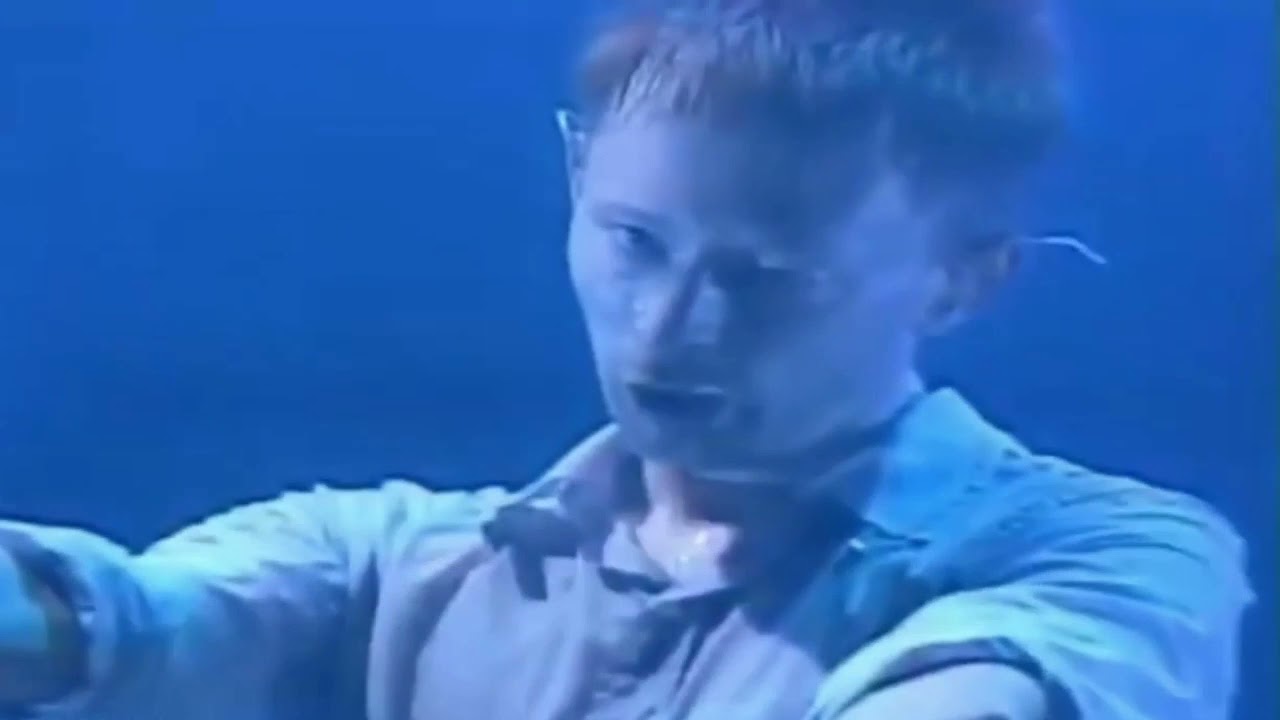 Thom Yorke being himself for 3 minutes straight