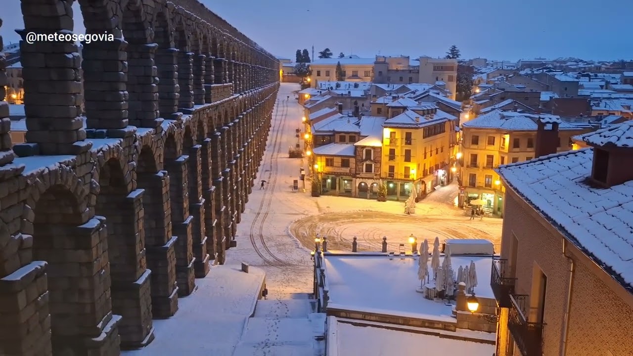 Segovia amanece de nuevo nevada. Borrasca Marta. 08/02/2026